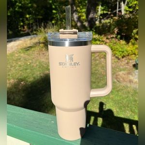 Stanley - TUMBLER | 40 OZ - Color: Driftwood